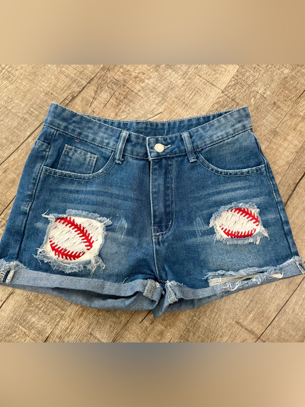 Women’s Distressed Denim Shorts Blue Patchwork Baseball Applique Size Small
